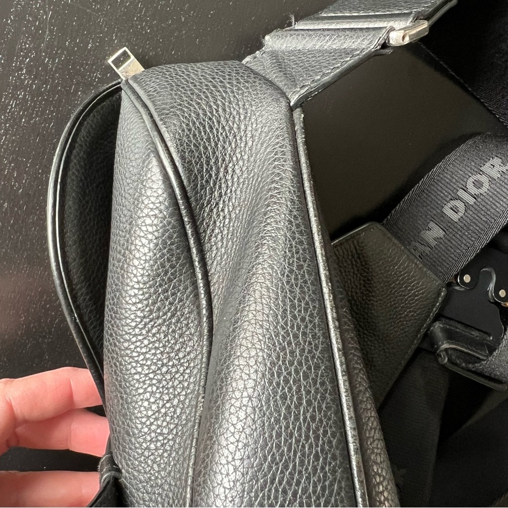 Dior Mens Black Saddle Bag - Picture 8 of 17